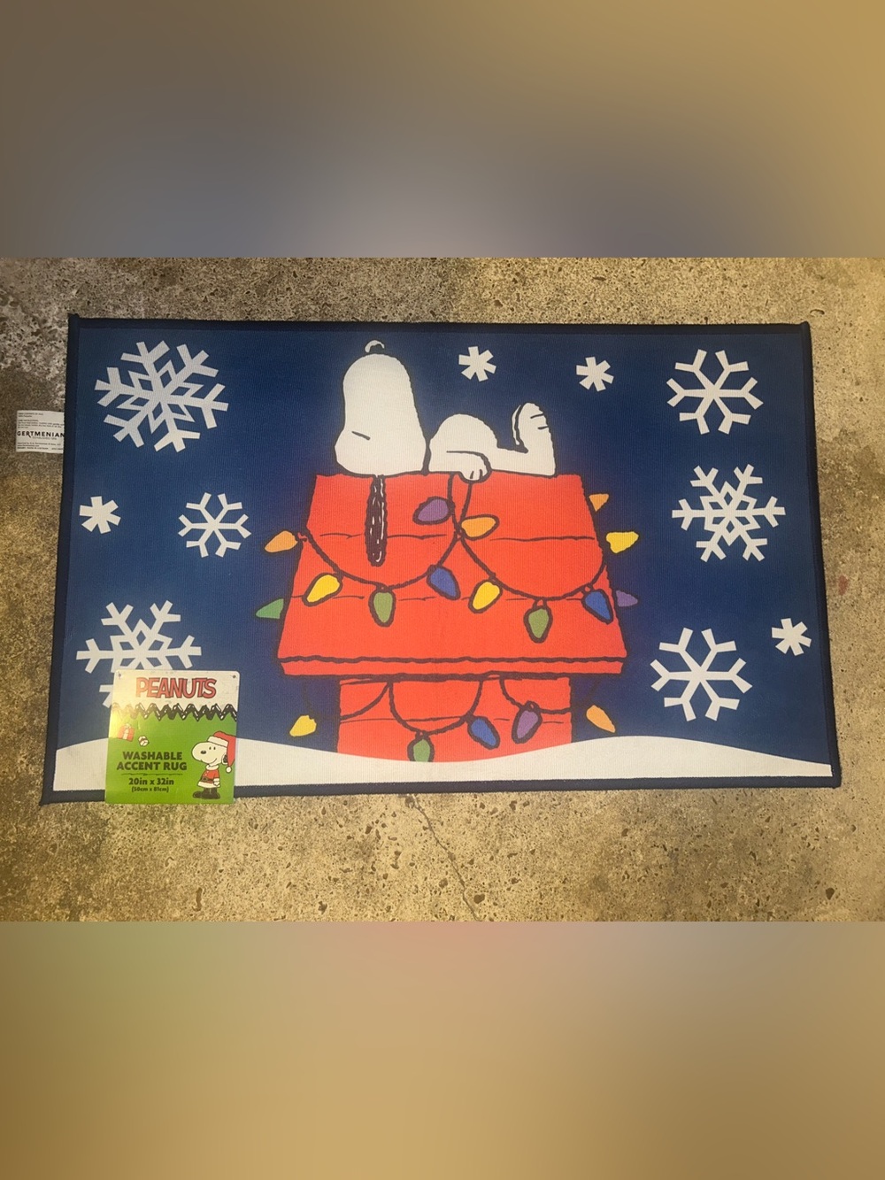 Peanuts Snoopy Christmas Accent Rug